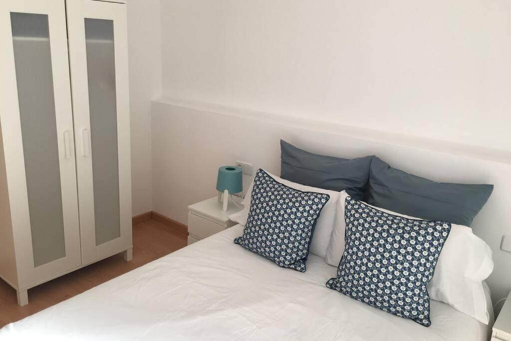 Pretty Apartament Барселона Экстерьер фото